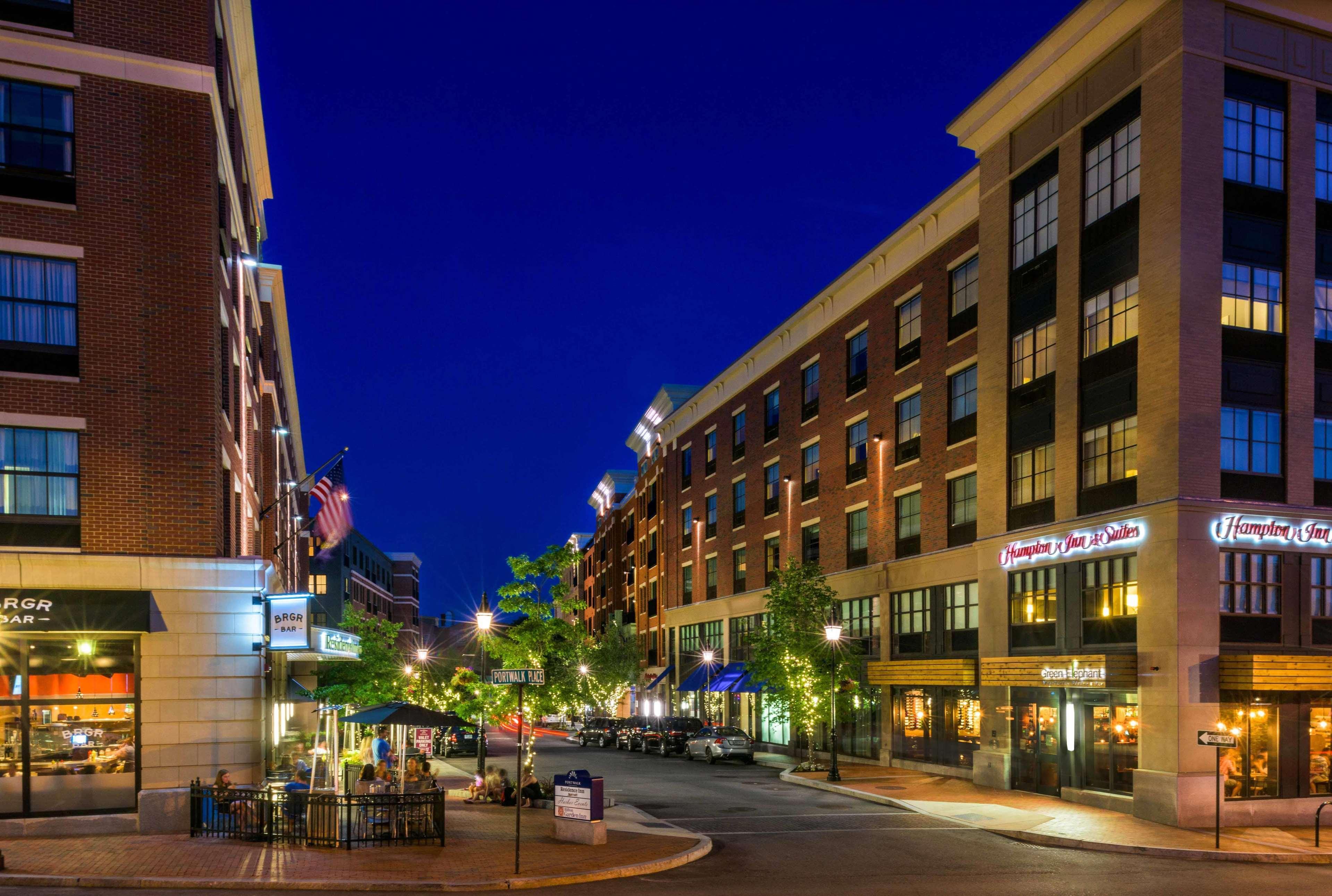 Hampton Inn & Suites Portsmouth Downtown Exterior foto